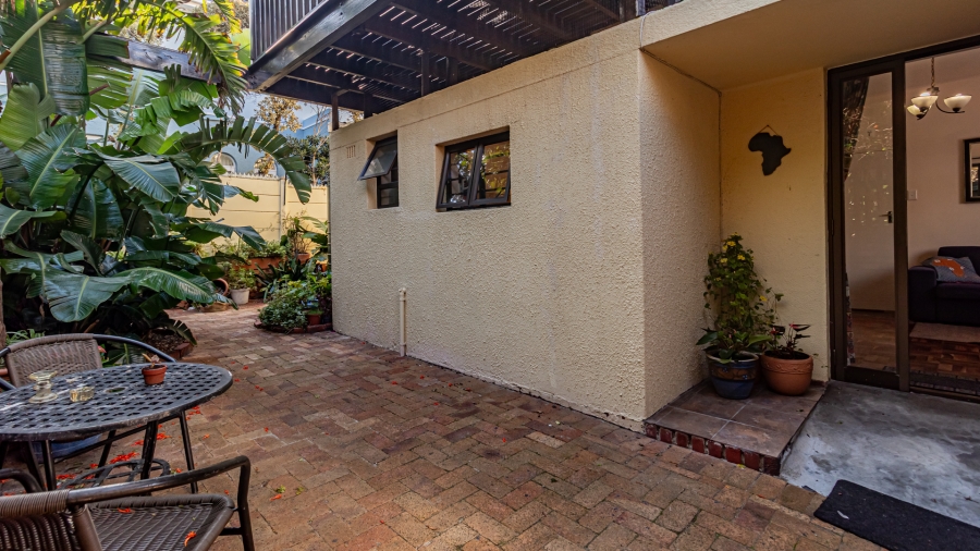 8 Bedroom Property for Sale in Fish Hoek Western Cape